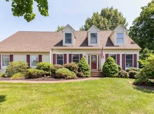 6 Overlook Ct, Flemington, NJ 08822