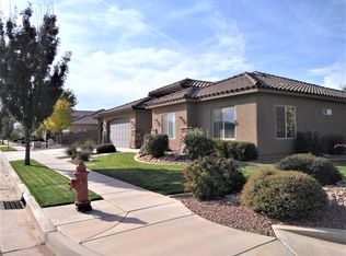 4072 S Medallion Dr, Washington, UT 84780