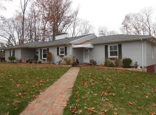 429 Hilltop Dr, Lancaster, OH 43130