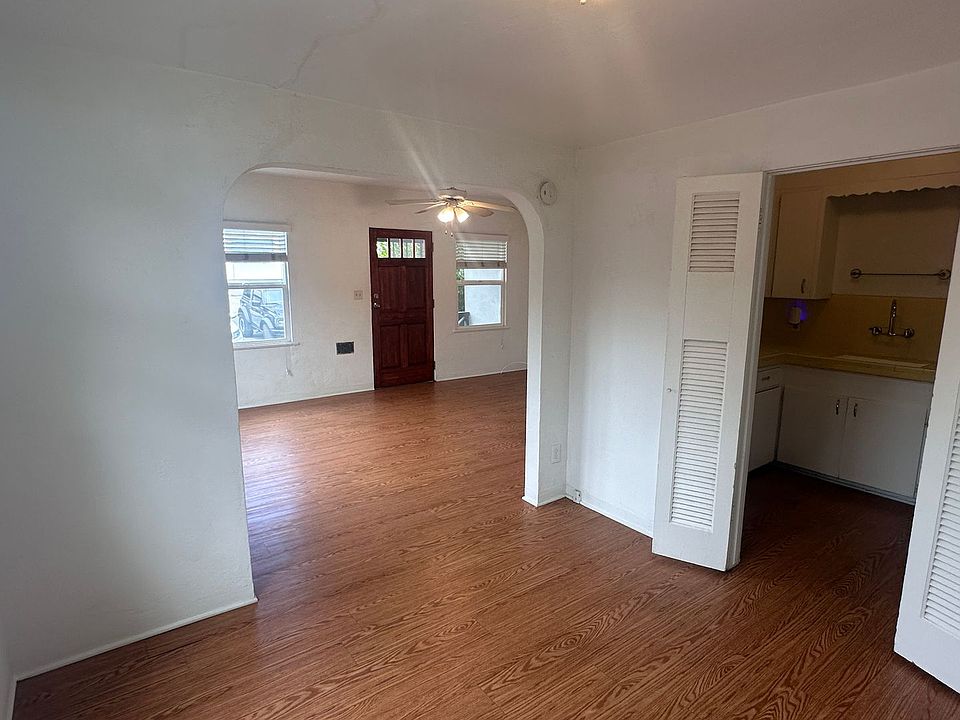 1st image of 4617-4619 Kansas St