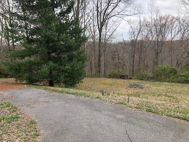 2nd image of 3110 Shanks Ln