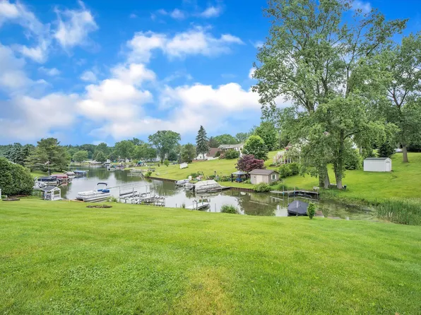 11718-126 Greenbriar Dr, Jerome, MI 49249