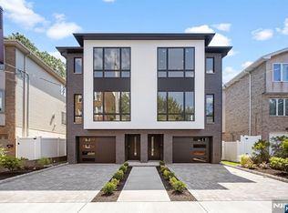 264 Grant Ave, Cliffside Park, NJ 07010