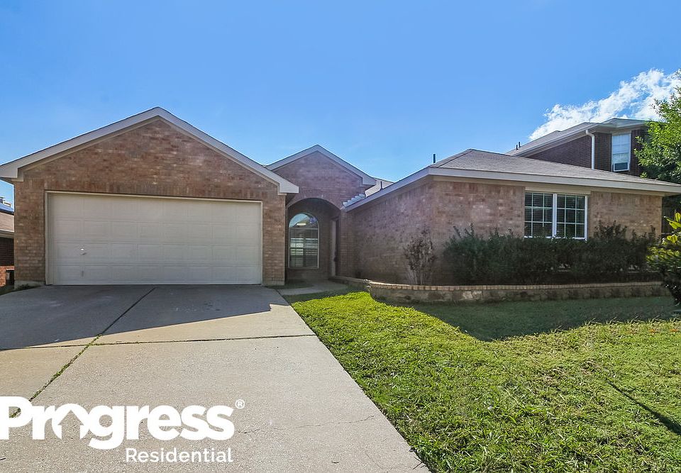 1st image of 410 Quail Roost Ln
