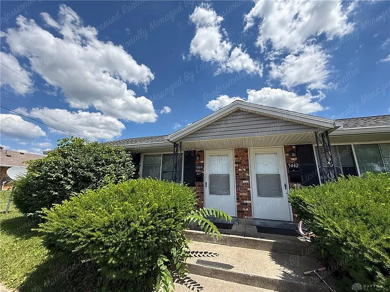 5444 Bellefontaine Rd — Photo 1