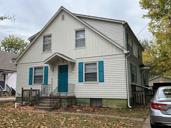 1414 Legore Ln, Manhattan, KS 66502