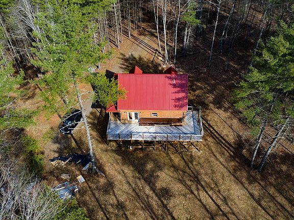 5th image of 242 Cove Ln