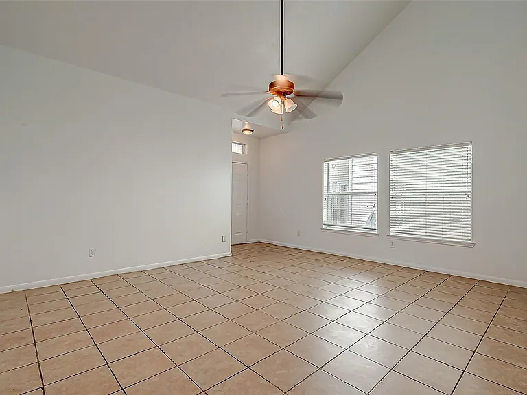 7127 Sedona Ct — Photo 12
