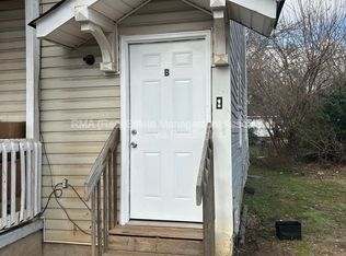 113 W Tinsley St #B, Griffin, GA 30223