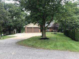 31441 Hillside Dr, Foristell, MO 63348