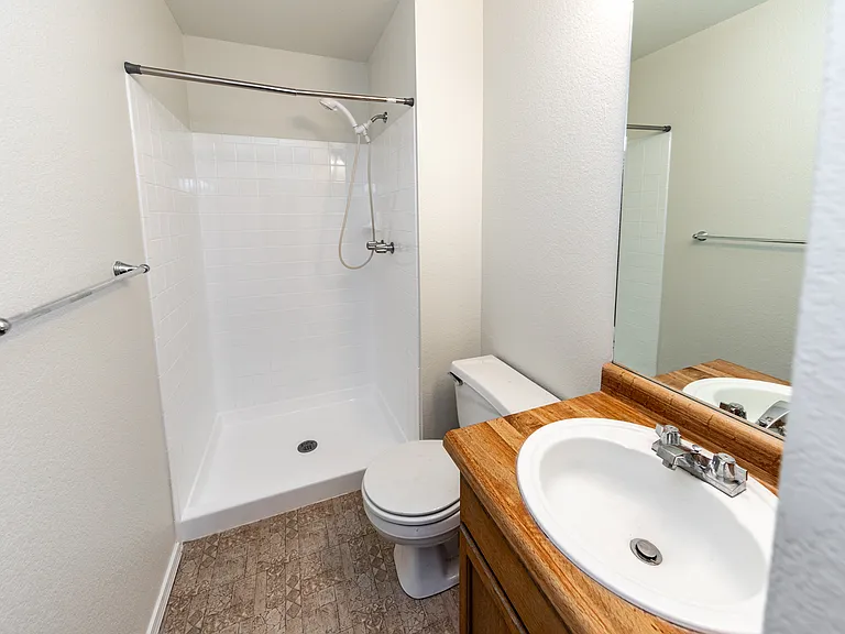 5160 Alton Dr — Photo 17