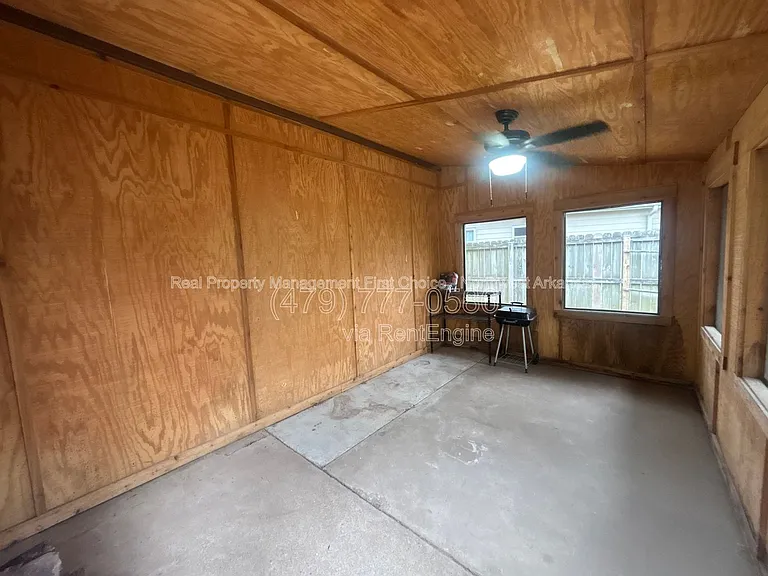 717 NW 6th St — Photo 16