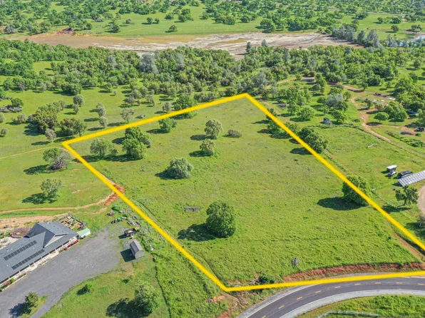 2844 Canoe St, Copperopolis, CA 95228