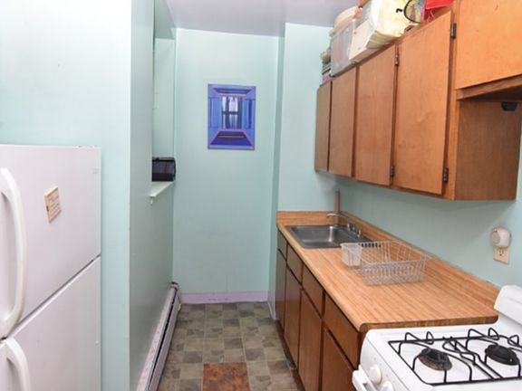 4th image of 106 W 114th St #5AA