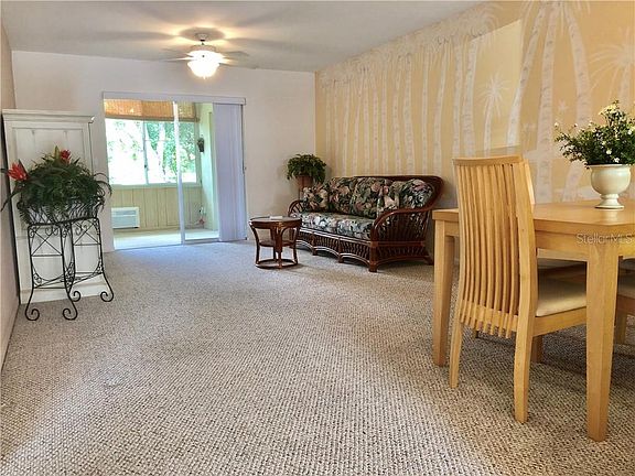 2nd image of 300 Glennes Ln APT 204