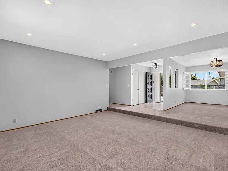 1780 Clayton Way — Photo 9