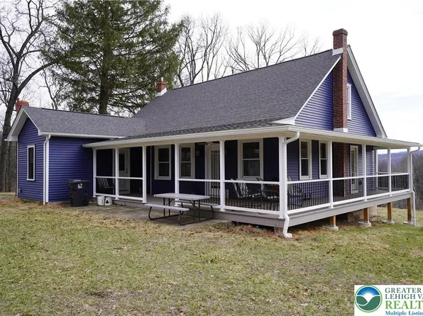655 Birch Dr, Walnutport, PA 18088