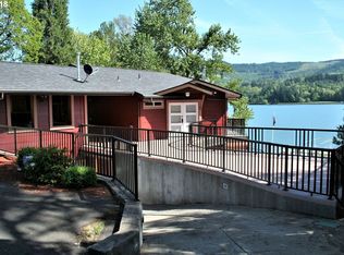 38 W Lakeview Ave, Lowell, OR 97452