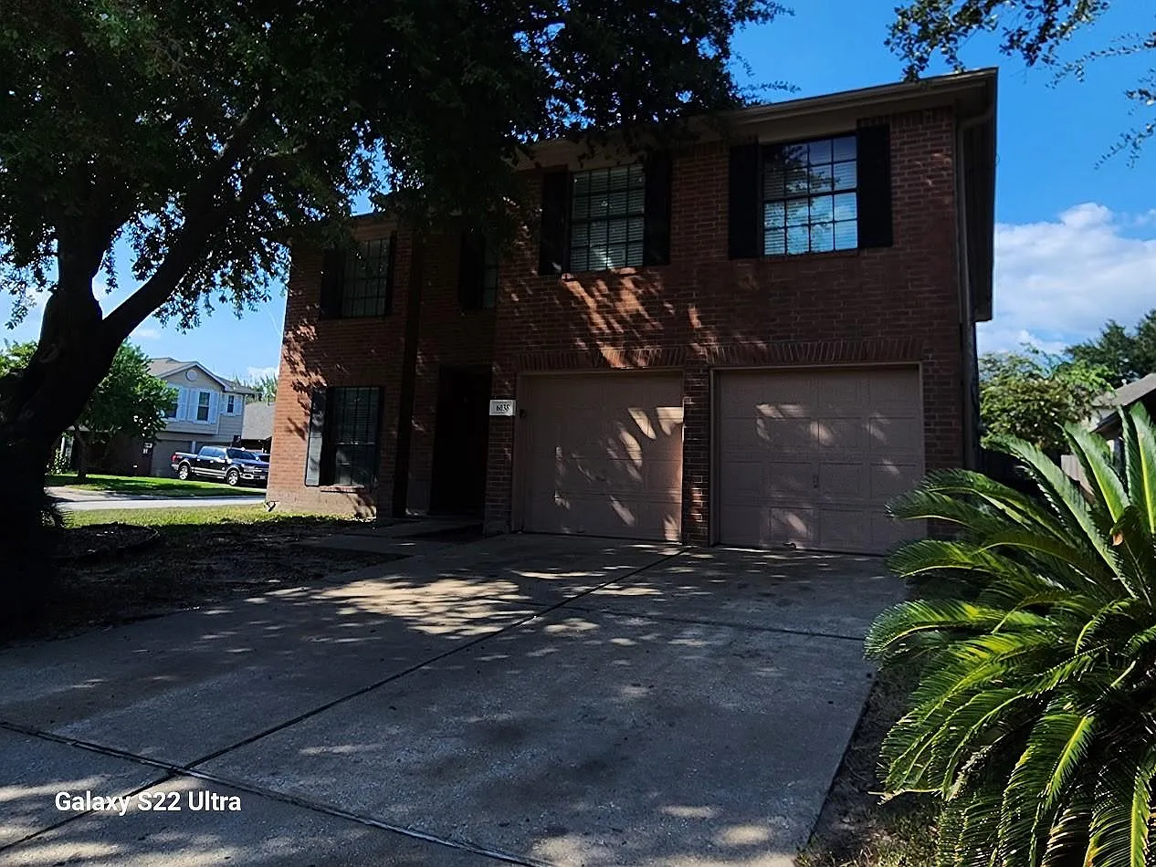 5 bed, 3.0 bath, 2654 sqft, $2,200 — Photo 4