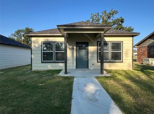 608 S 3rd St, Morris, OK 74445