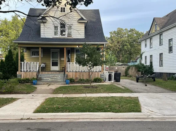 1620 S 4th St, Rockford, IL 61104