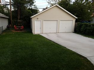 2059 Brown Rd, Lakewood, OH 44107