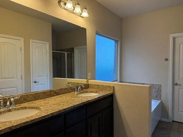 1513 San Miguel Ave — Photo 13