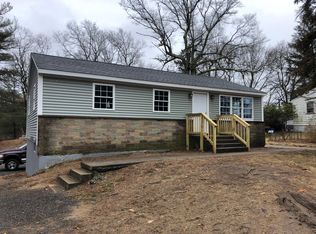 2274 New London Tpke, Coventry, RI 02816