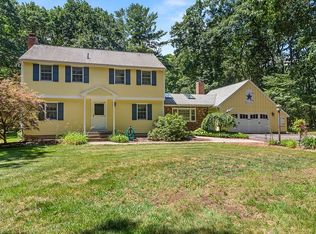 41 Timber Ln, Topsfield, MA 01983