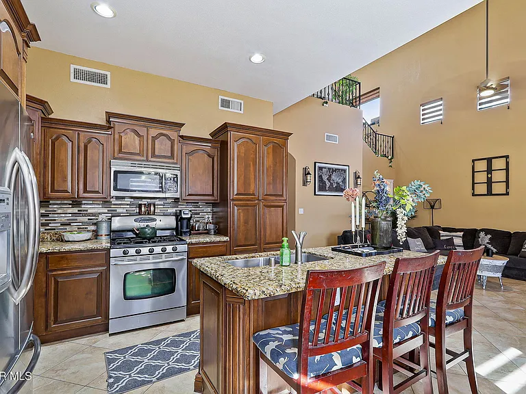 11608 Saint Thomas Way — Photo 16