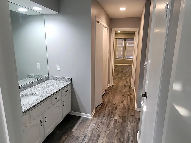 10044 W 86th Ter — Photo 11