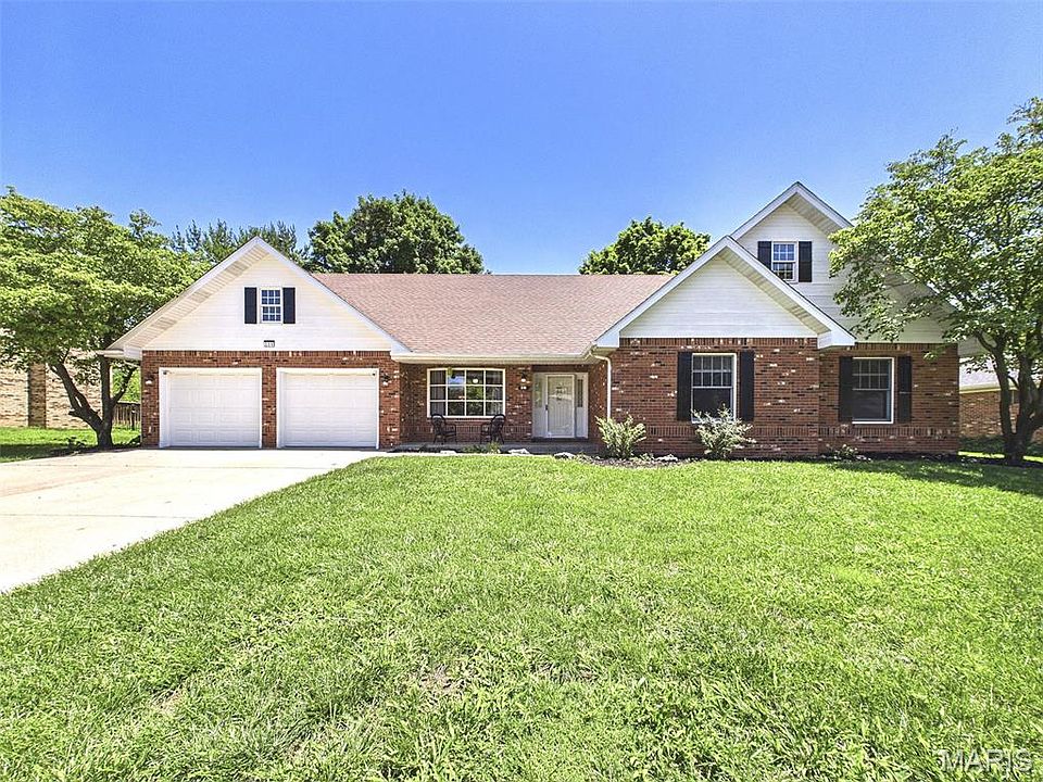 1st image of 230 Hickory Rdg