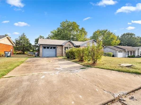 1503 Grand Oak Dr, Greenwood, AR 72936