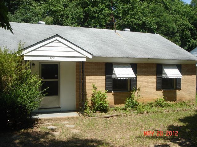 1st image of 1303 Beaverbrook Dr