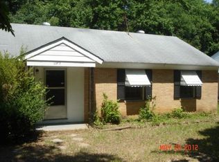 1303 Beaverbrook Dr, Gastonia, NC 28052