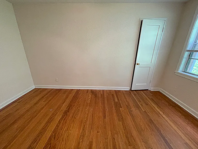 1623 Valley Ave — Photo 31