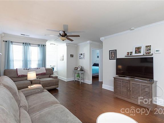 5th image of 2157 Pavillion Ct