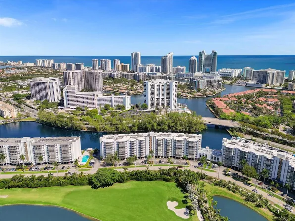 300 Diplomat Pkwy APT 503, Hallandale, FL 33009