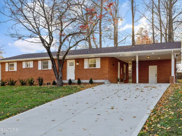 1813 Woodhaven Dr, Knoxville, TN 37914