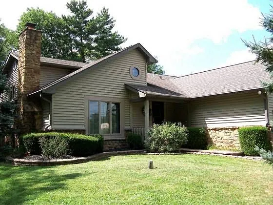 3806 Senour Rd photo 1