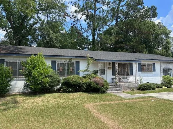 1010 W Hill Ave, Valdosta, GA 31601