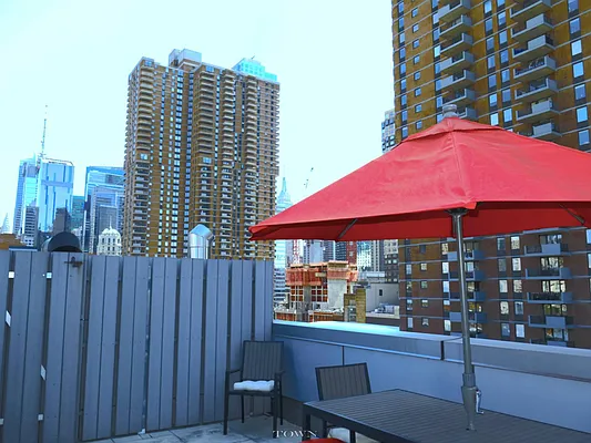 Rented by Town Residential | media 31