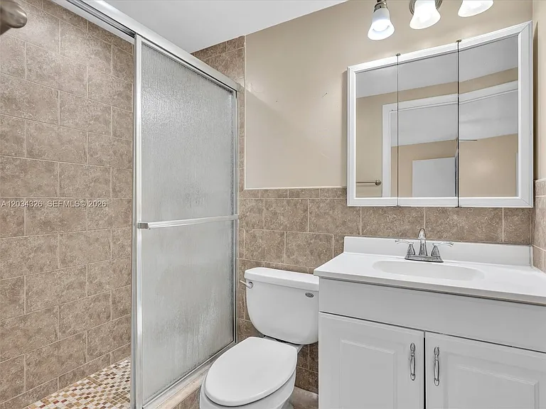 210 NW 87th Ave #L206 — Photo 45