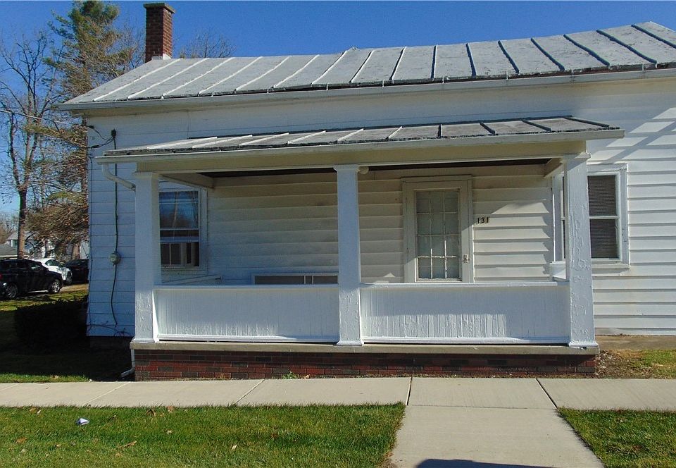 1st image of 131 Mill St