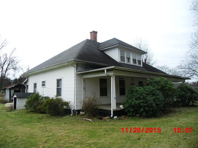 1st image of 370 6th Ave