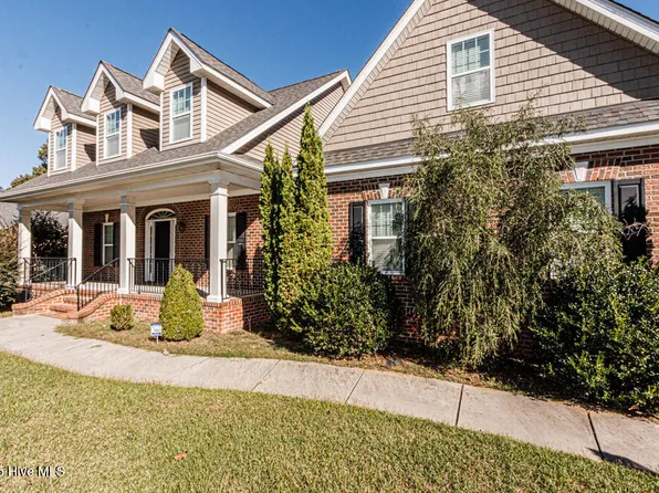 1876 Kingfisher Court, Nashville, NC 27856