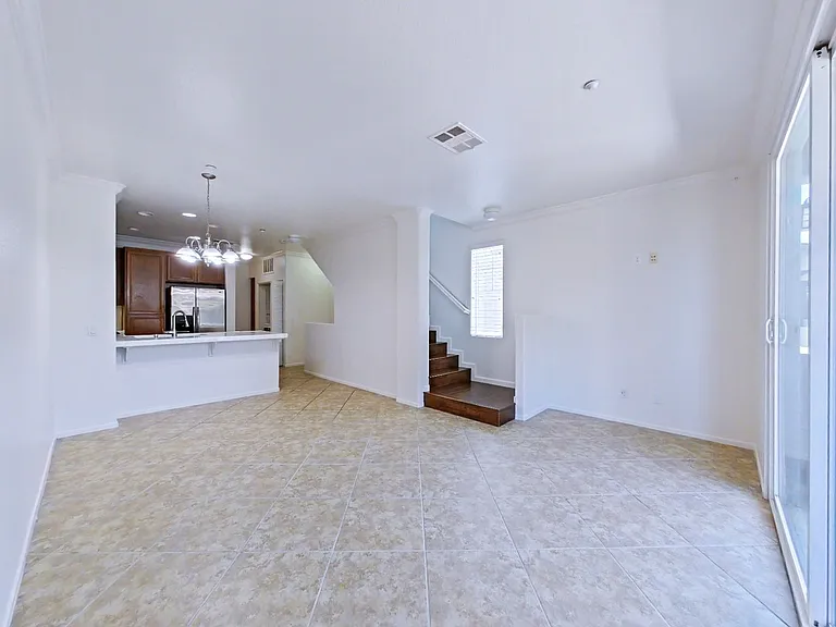 16911 Bixby St #21 — Photo 3