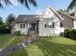 321 6th Ave, New Westminster, BC V3L1T7