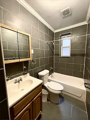 Rented by Modern Spaces | media 4