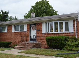 1323 Ray Rd, Hyattsville, MD 20782